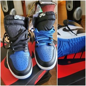 Air Jordan retro 10.5 blue,black, white